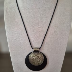 Collier vintage alliage Zinc Noir